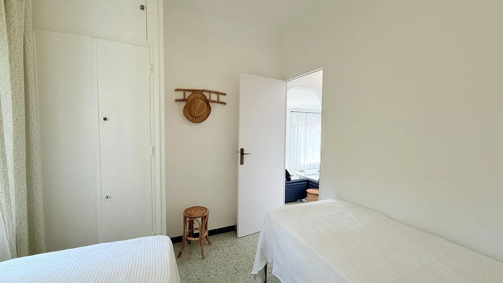 Villa Orense 5 Palau Saverdera
