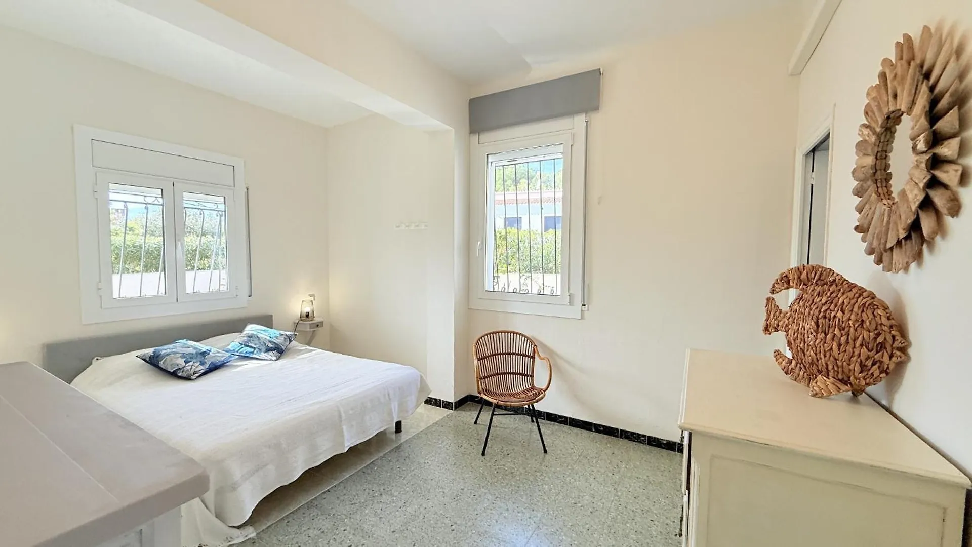 Villa Orense 5 Palau Saverdera İspanya